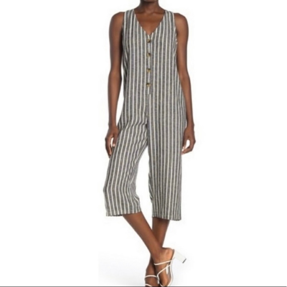 Abound grey and white jumpsuit